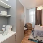 B&a 4* 자다르