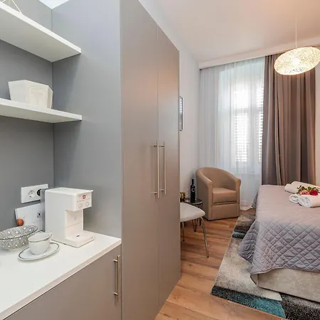 B&a * Zadar